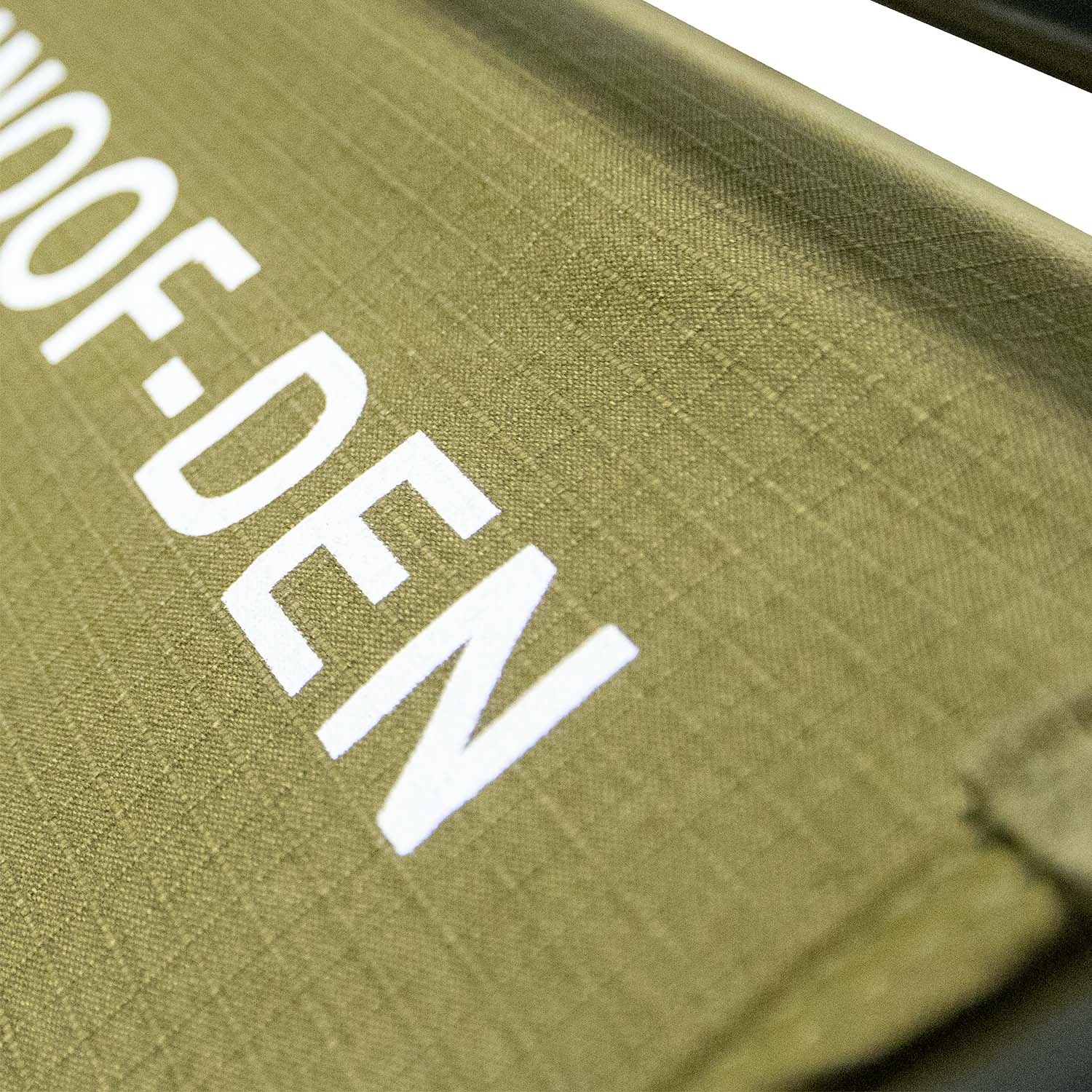 Woof Den Camping Kennel - Image 9