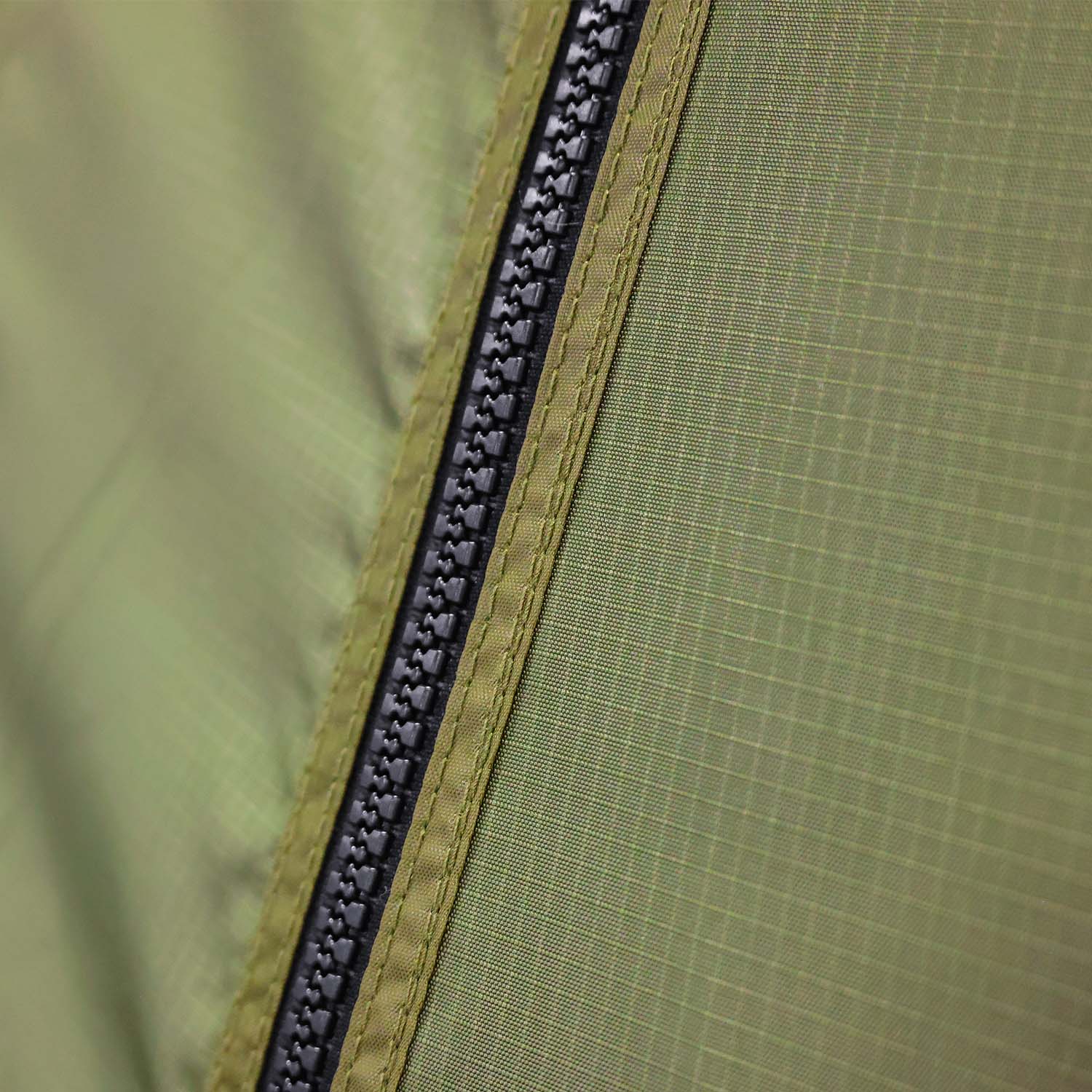 23Zero Peregrine PRO 5 Arm 270 Degree Awning Wall Kit - Zipper Detail Up Close