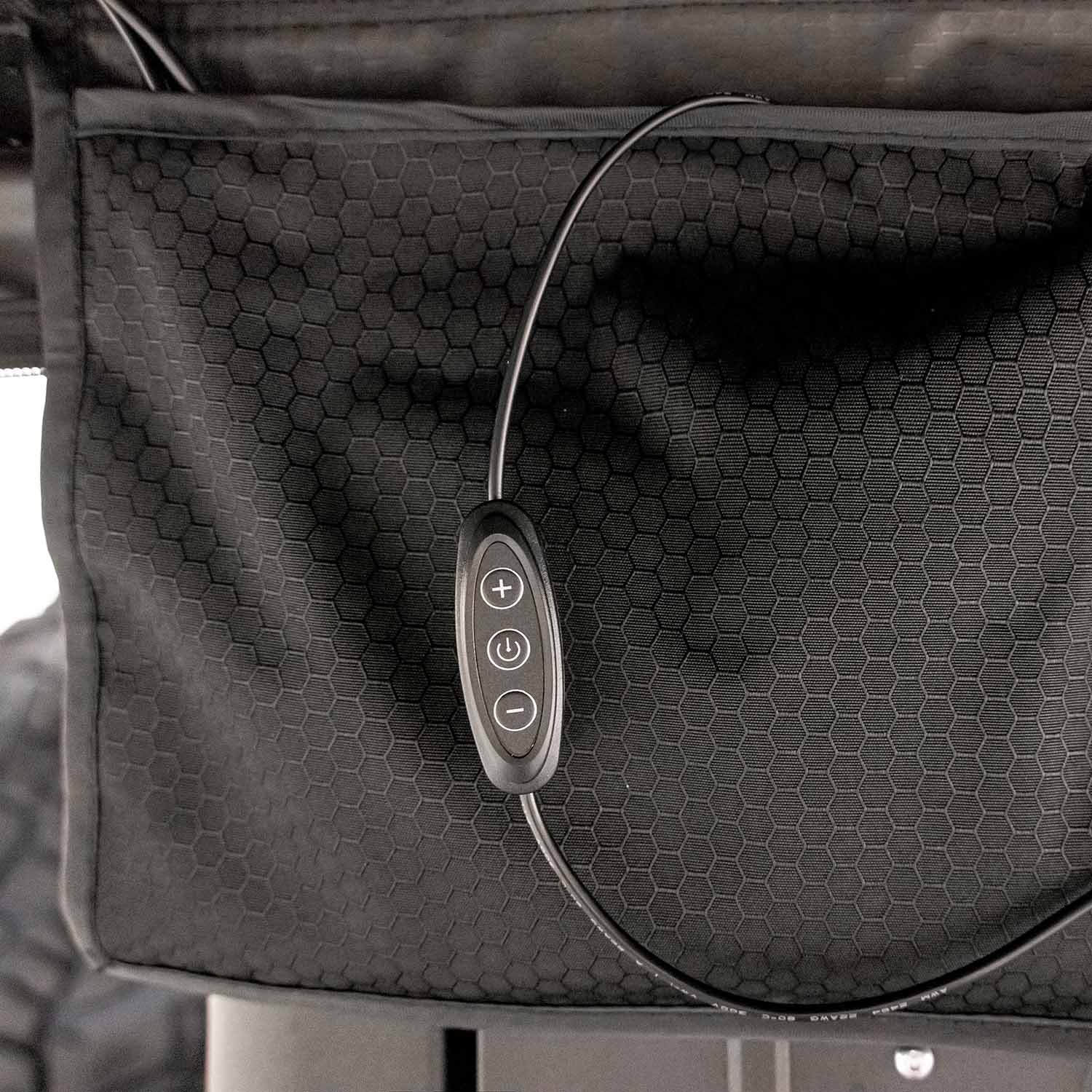 23Zero Onyx 270 Degree 6 Arm Vehicle Awning LED Light Switch Controls Detail